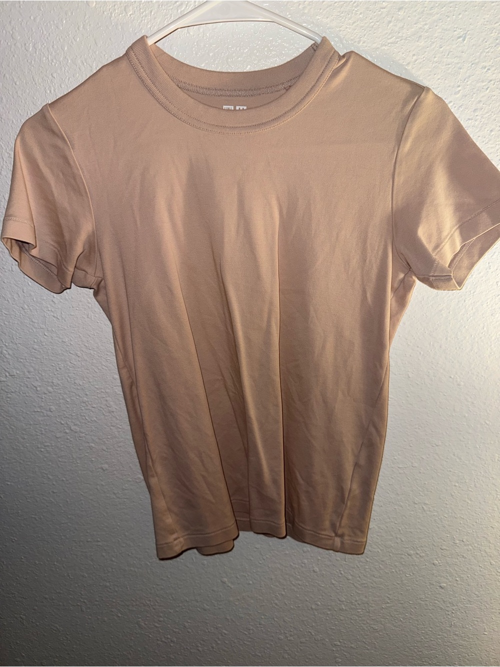 Uniqlo Women's Short Sleeve Crew Neck Tee in Beige